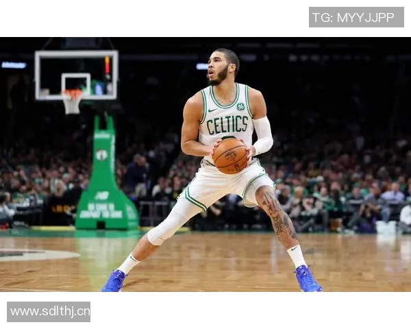 塔图姆迎战老队友恩怨再起赛场争锋再现昔日风云